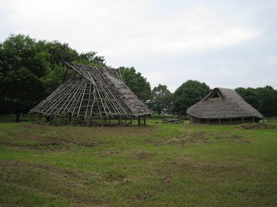 加曽利貝塚公園　竪穴式住居