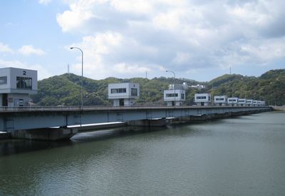 芦田川河口大橋　上流側