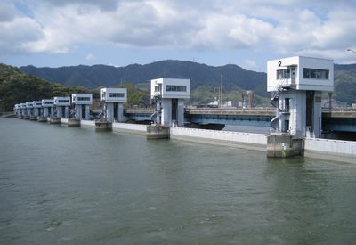 芦田川河口大橋　下流側