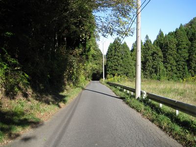 高萩市中戸川の道