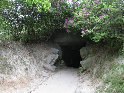 こうもり塚古墳の石室入口