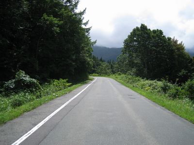 湯殿山の接続道路